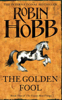 Golden Fool (The Tawny Man Trilogy 2)