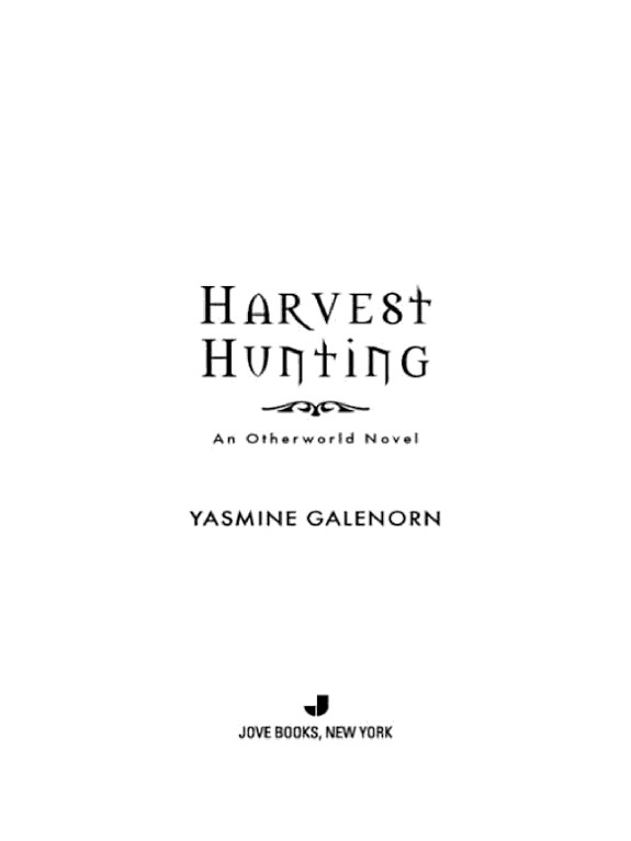 Harvest Hunting: An Otherworld Novel